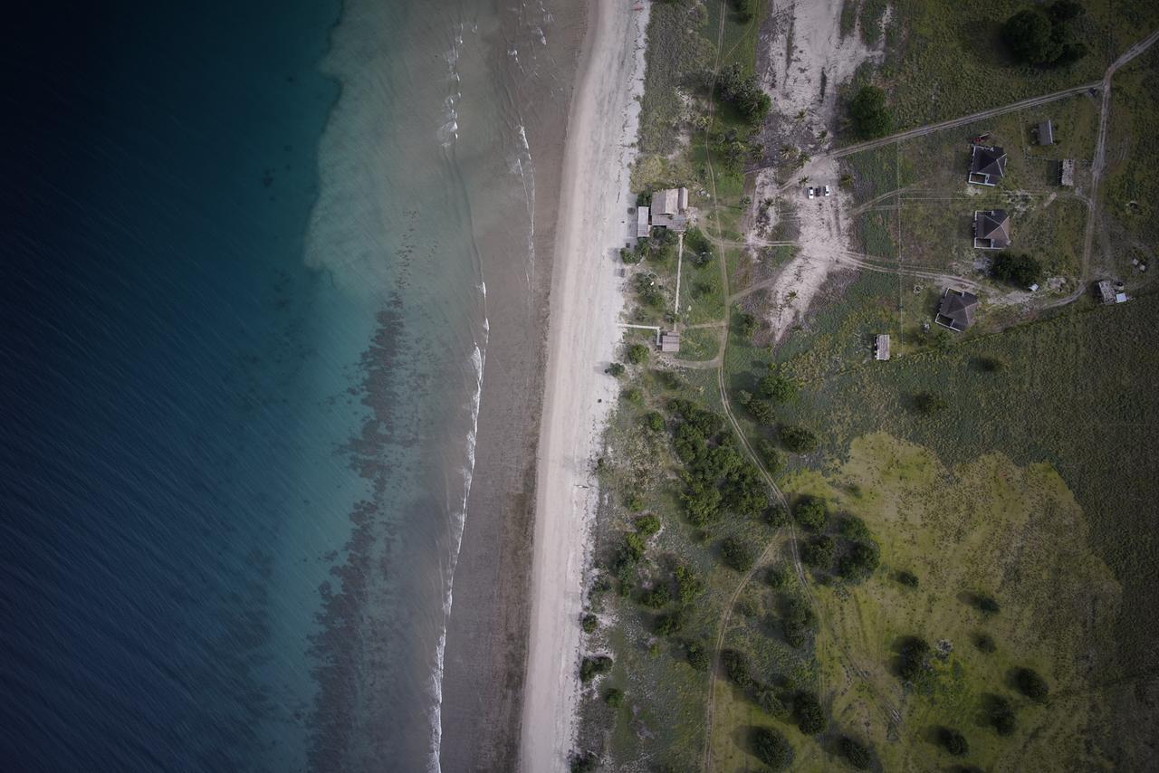 Wera Beach Kadumbul Eksteriør bilde